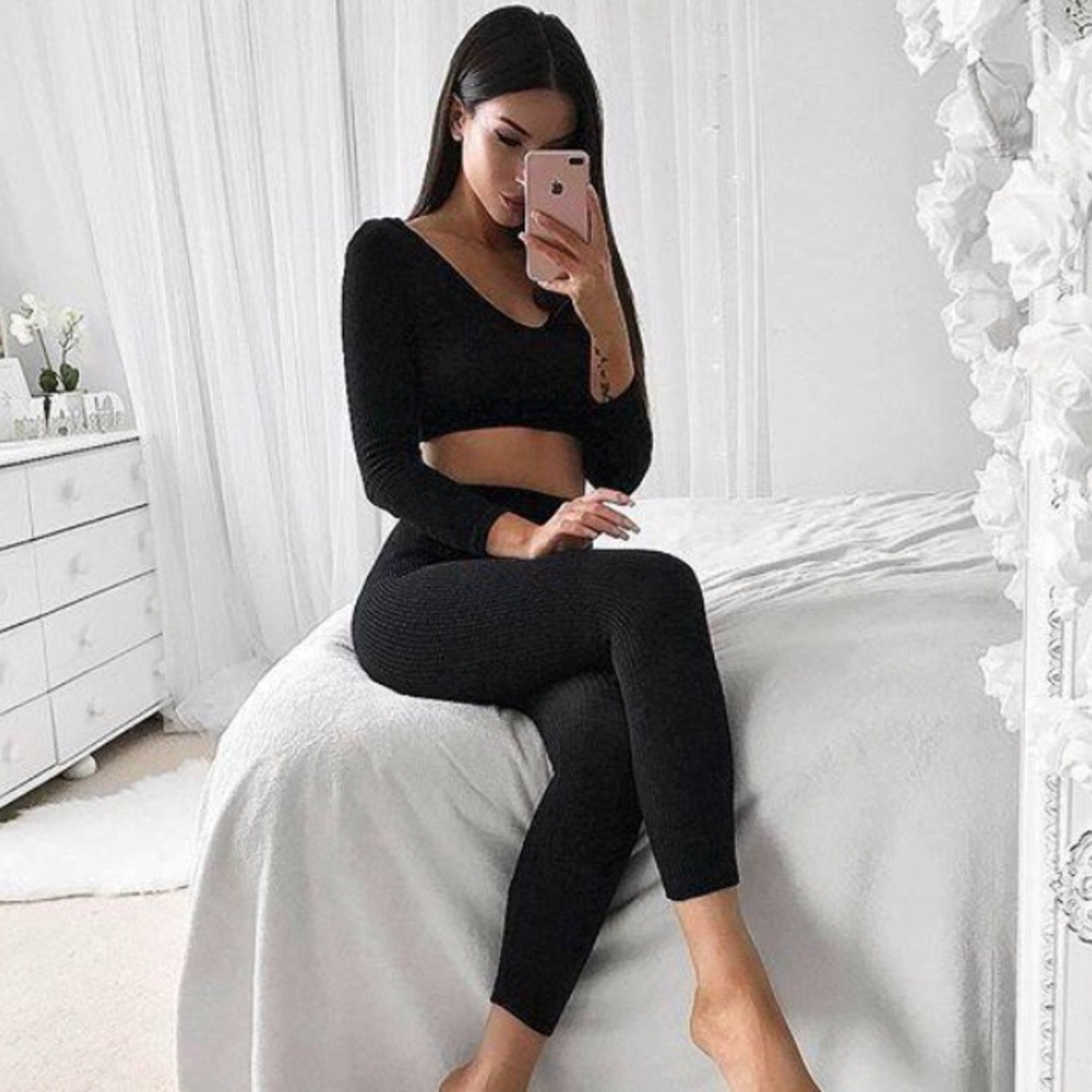 Iconic ‘Wanderlust’ Set 🖤 Fashion Nova